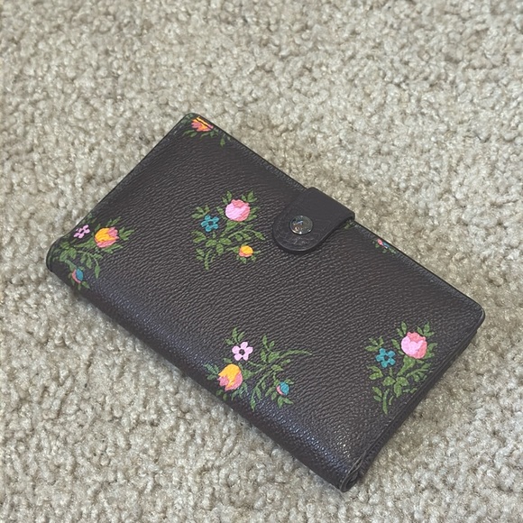 Coach Handbags - Vintage Coach floral wallet